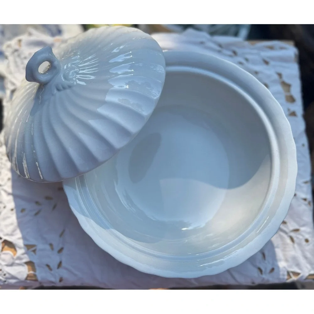 Johnson Brothers Regency Ironstone Covered Dish white
